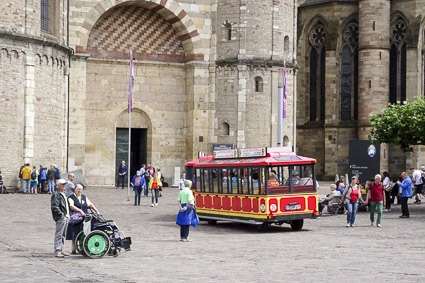 Tourist trolley on Trier Cathedral Square
