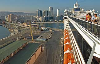 Port of Izmir cruise pier
