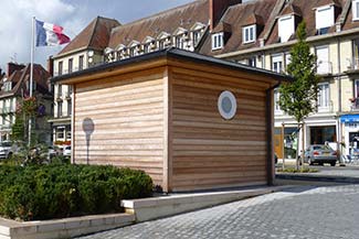 public toilet in Caudebec-en-Caux