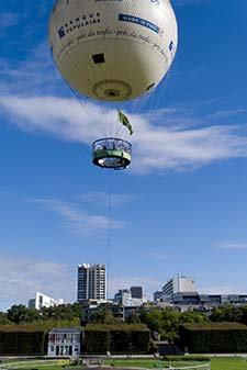 Paris sightseeing Balloon