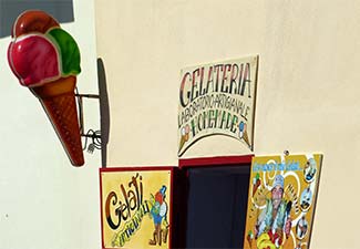 Gelato shop in Alghero