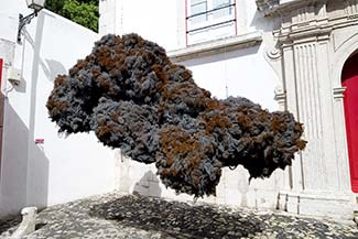 Sculpture in Alfalma district of Lisbon