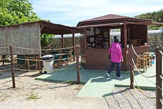 Ticket booth and refreshment stand at Torralba d'en Salort