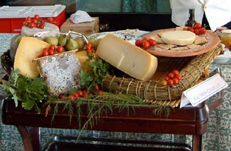 Caseus Prize cheese trolley photo