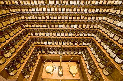 Fragonard Museum perfume organ