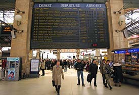 Gare du Nord departures sign