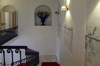 Upstairs hallway at Hotel de la Ville