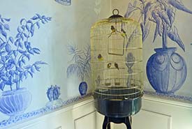 Hotel Lilium lounge with bird cage
