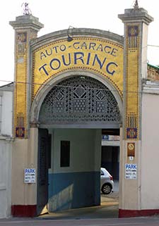 Auto-Garage Touring in Mestre