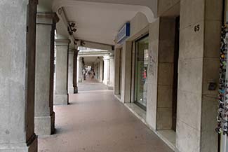 Arcades on the Via Piave Mestre