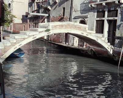 Private bridge