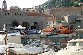 L'Austral tender at Dubrovnik pier