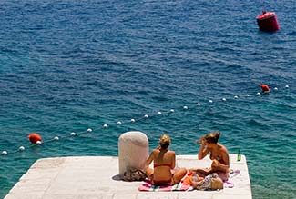 Female swimmers in Hvar