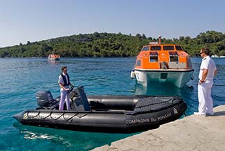 L'AUSTRAL tender in Port of Pomena