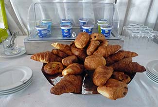 Croissants on L'Austral