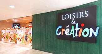 Loisirs et Creation storefront in Marseille