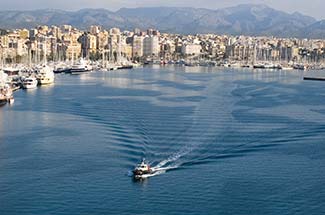 Pilot boat in Palma de Mallorca