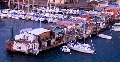 Pier with houses - Savona