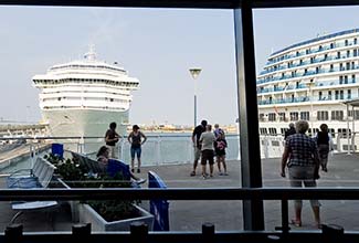 cruise terminal valencia