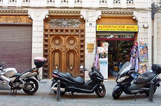 Scooters in downtown Valencia