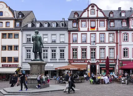 Jesuitenplatz, Koblenz