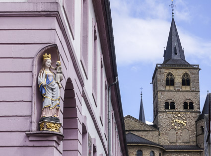 Madonna statue in Trier, Germany