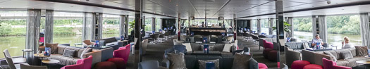 Horizon Lounge on EMERALD STAR