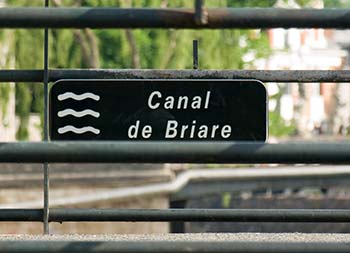 Canal de Briare sign in Montargis