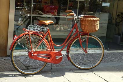 Vintage bicycle in Ferrara, Italy