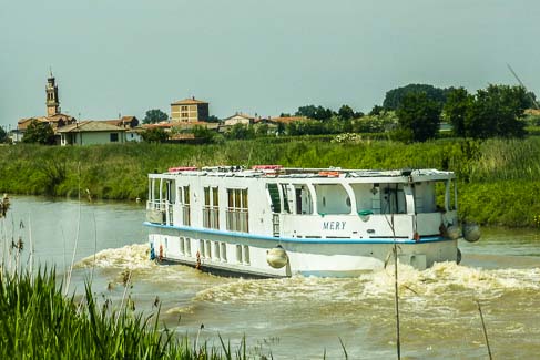 Canal Zelo to Conca di San Leone - LA BELLA VITA Barge Cruise Photos