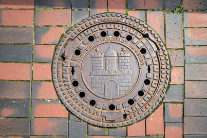 Hamburg manhole cover