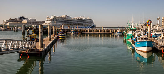 Walk to city center of Le Havre from MSC PREZIOSA