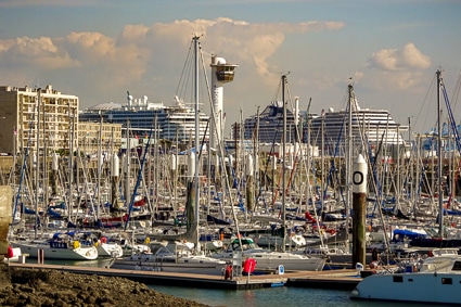 Marina and waterfront promenade in Le Havre