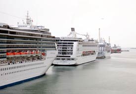 oceania cruise port barcelona