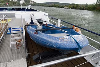 Dinghy on RIVER BARONESS