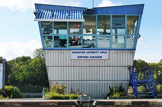 Navigation security office at Seine River lock