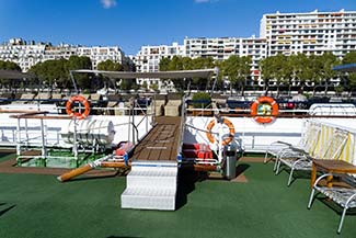 Gangway from CEZANNE to RIVER BARONESS