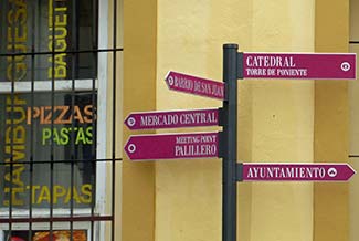 Street signs for tourists in Cadiz