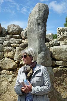 Guide and phallic symbol at Torralba d'en Salord