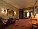 Hotel Altis guestroom