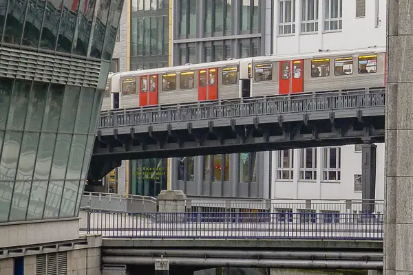 Hamburg S-Bahn train in business district.