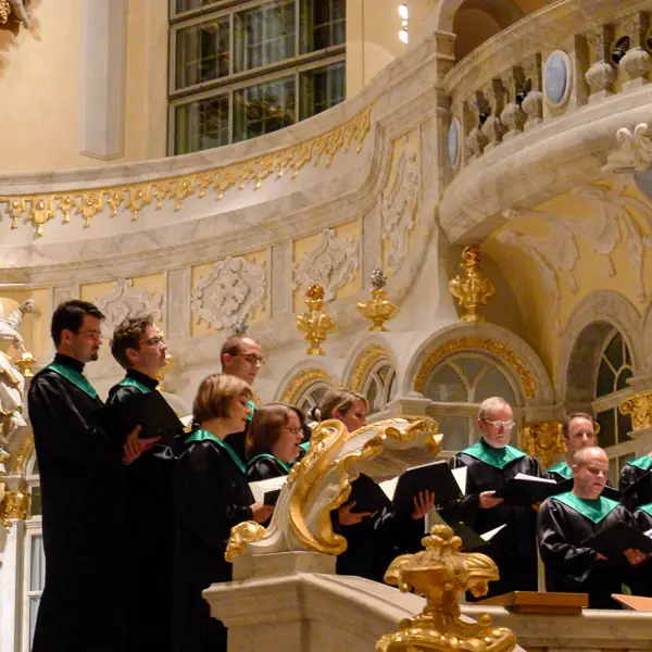 A choir performs in Dresden's Frauenkirche.