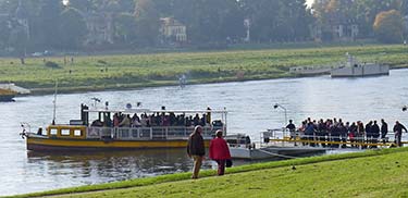 Elbe ferry landing at Pillnitz