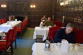 Schlo Cecilienhof breakfast room and restaurant