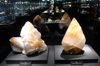 Calcite samples at Terra Mineralia