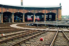 roundhouse turntable
