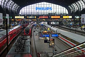 Hamburg Hauptbahnhof train shed