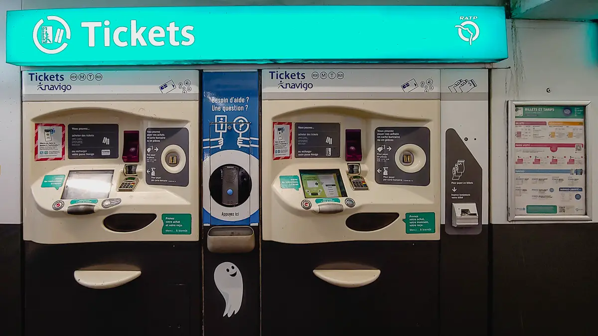 Paris Metro ticket and Navigo vending machines.