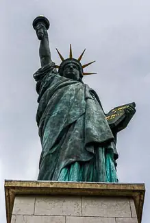 Statue of Liberty replica by Pont de Grenelle, Paris