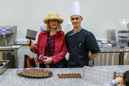 Cheryl Imboden and chocolatier at Choco-Story Paris